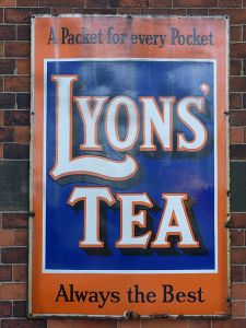 A Lyons Tea sign (wikipedia)
